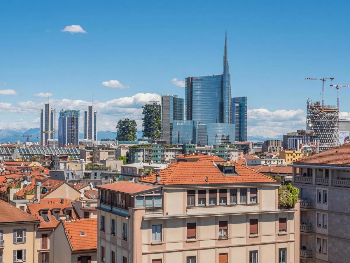 The Best Rent - Spacious One-Bedroom Apartment In Moscova District Milano 0*,
