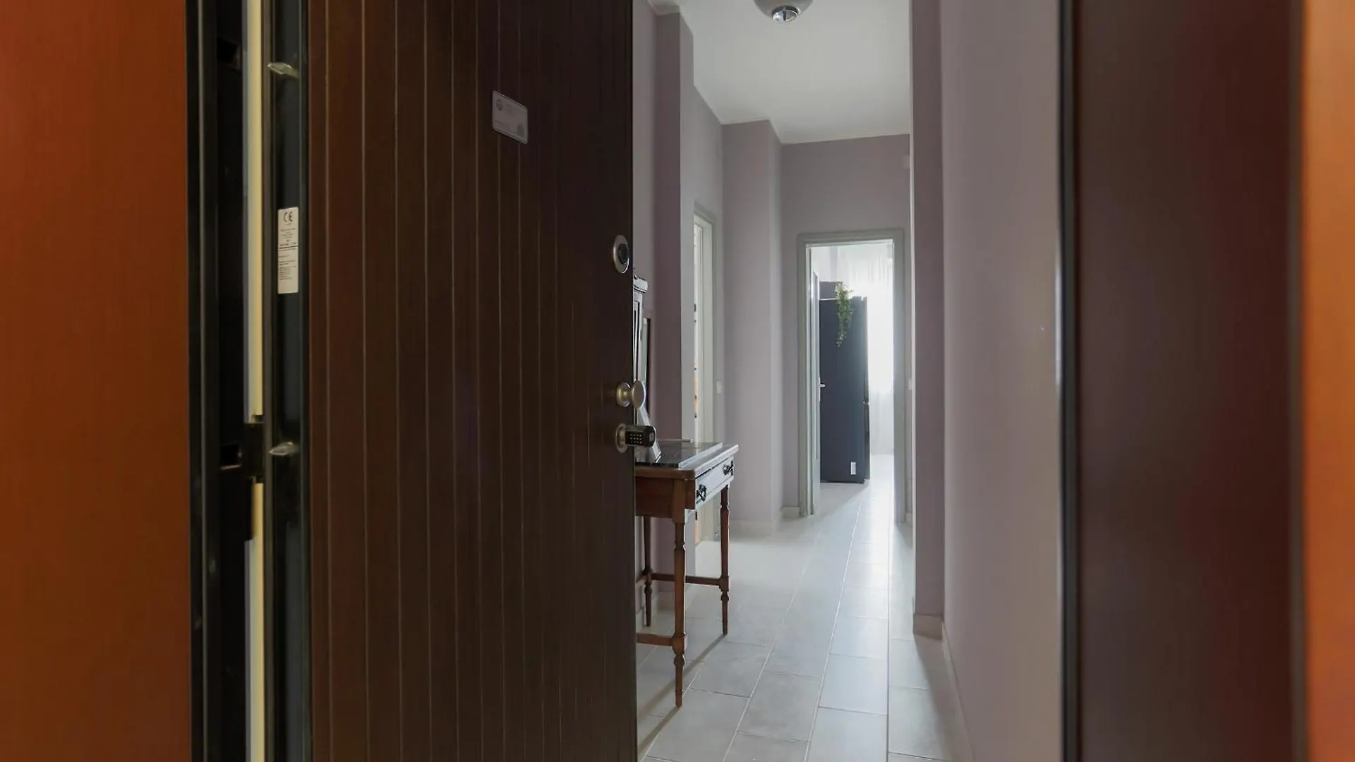 The Best Rent - Spacious One-Bedroom Apartment In Moscova District Milano